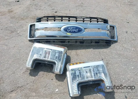 2018 Ford F-250 Xlt z USA, uszkodzony, nr VIN 1FT7W2BT2JEC44026